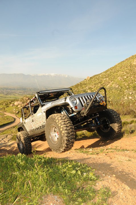 JKOH Jeep racing at King of the Hammers